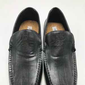 Steve Madden P-GROVVE in Box.